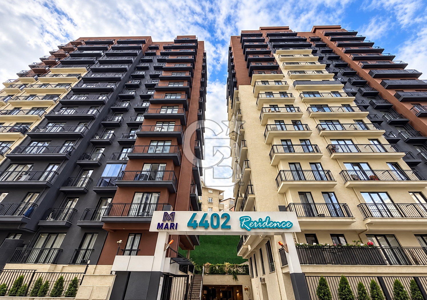 Mari 4402 Site İçi Kiralık 2+1 Balkonlu Köşe Daire