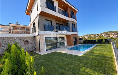 MUĞLA GÜLAĞZINDA 3 KATLI MÜSTAKIL HAVUZLU SATILIK VİLLA
