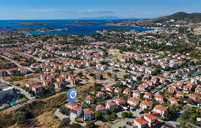 Foça Atatürk Mahallesinde Deniz Manzaralı 4+2 Dubleks