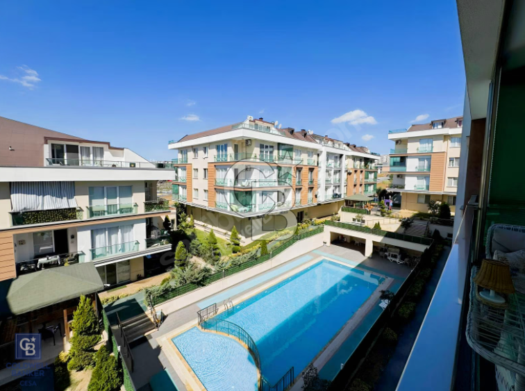 BEYLİKDÜZÜ ŞEHRİ BEYAZ 2 SİTESİNDE 5+1 DUBLEKS SIFIR DAİRE