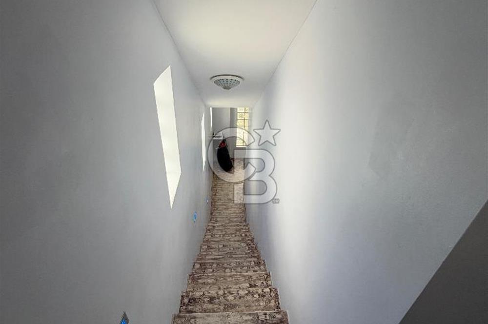 Sasalı merkezde 3 + 1 bahçeli dubleks müstakil ev kiralık