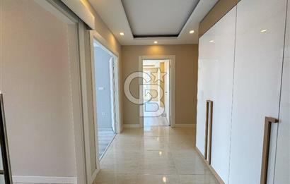BEYLİKDÜZÜ ŞEHRİ BEYAZ SİTESİNDE 8+2 SATILIK SIFIR DAİRE 