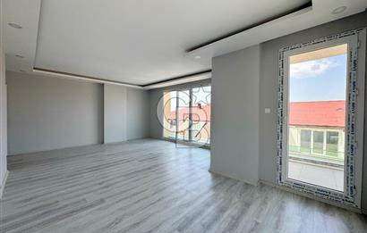 BEYLİKDÜZÜ ŞEHRİ BEYAZ SİTESİNDE 8+2 SATILIK SIFIR DAİRE 