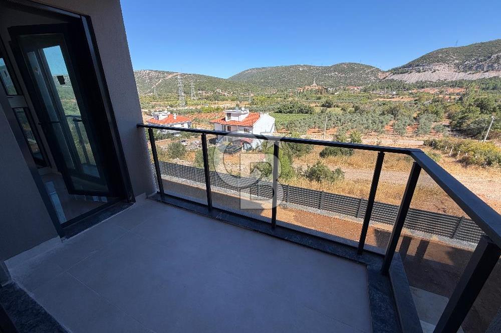 MUĞLA GÜLAĞZINDA 3 KATLI MÜSTAKIL HAVUZLU SATILIK VİLLA
