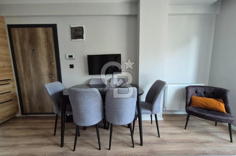 Karşıyaka Anadolu Cad. Yakını Lüks Binada Tam Eşyalı 1+1 Kiralık Daire