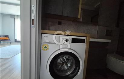 Karşıyaka Anadolu Cad. Yakını Lüks Binada Tam Eşyalı 1+1 Kiralık Daire