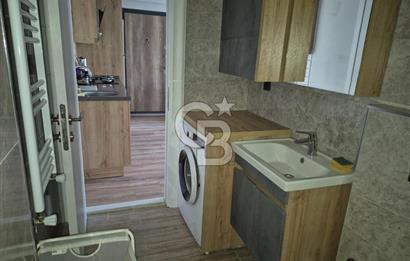 Karşıyaka Anadolu Cad. Yakını Lüks Binada Tam Eşyalı 1+1 Kiralık Daire