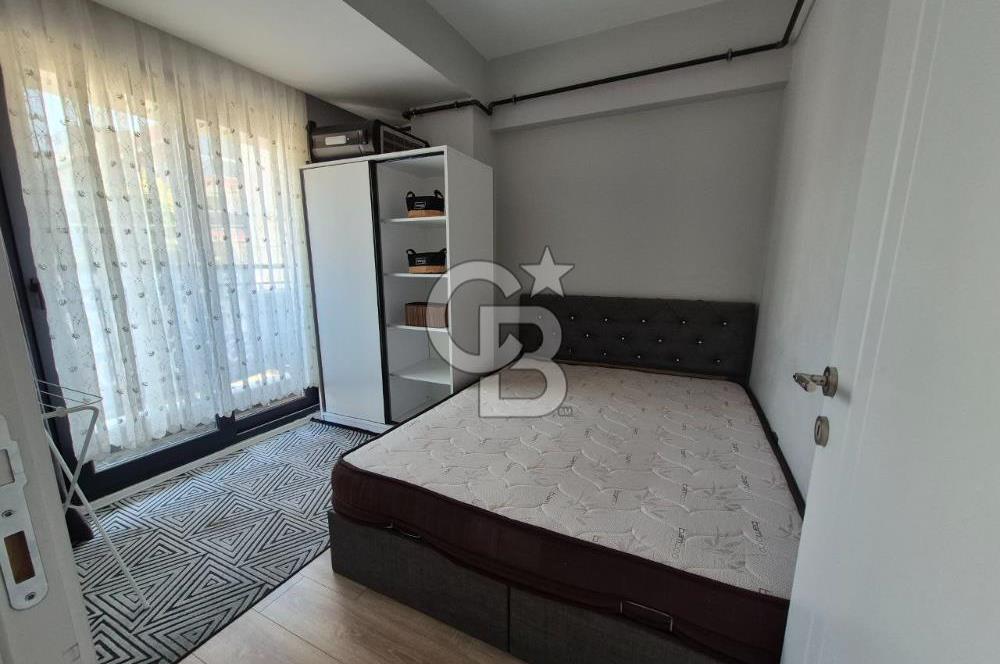 Karşıyaka Anadolu Cad. Yakını Lüks Binada Tam Eşyalı 1+1 Kiralık Daire