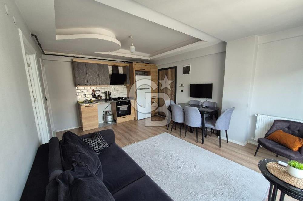 Karşıyaka Anadolu Cad. Yakını Lüks Binada Tam Eşyalı 1+1 Kiralık Daire