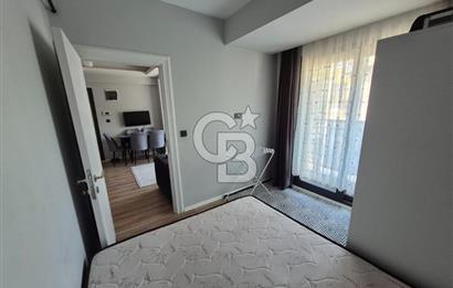 Karşıyaka Anadolu Cad. Yakını Lüks Binada Tam Eşyalı 1+1 Kiralık Daire