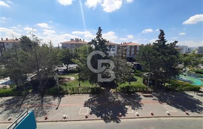 GİRESUN CADDESİ - Aşağıeğlence'de Parka Cephe Kiralık 3+1 Daire