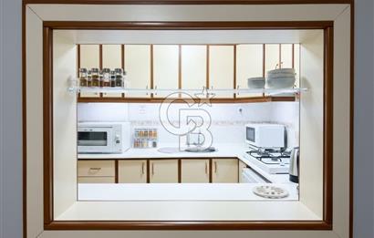 KARŞIYAKA TERSANE'DE İZBAN DURAĞI ÖNÜNDE, ÖNÜ AÇIK 3+1 SATILIK DAİRE
