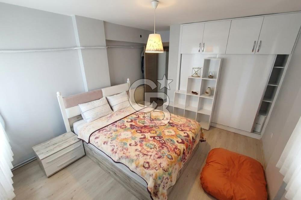 KARŞIYAKA TERSANE'DE İZBAN DURAĞI ÖNÜNDE, ÖNÜ AÇIK 3+1 SATILIK DAİRE