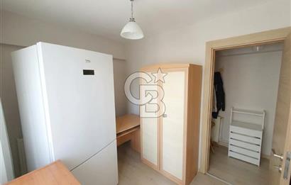 KARŞIYAKA TERSANE'DE İZBAN DURAĞI ÖNÜNDE, ÖNÜ AÇIK 3+1 SATILIK DAİRE