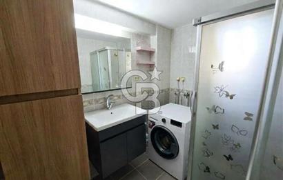 KARŞIYAKA TERSANE'DE İZBAN DURAĞI ÖNÜNDE, ÖNÜ AÇIK 3+1 SATILIK DAİRE