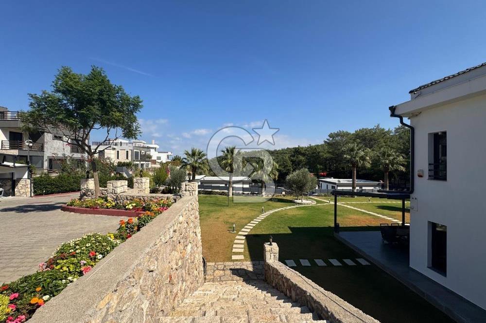 urla denizli mahallesinde satılık villa