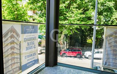 FENERBAHÇE KALAMIŞ CADDESİ ÜZERİNDE  1.KAT İŞYERİNE UYGUN 3+1 GENİŞ DAİRE