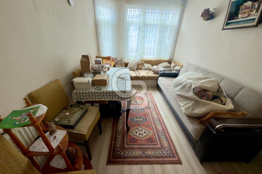 BALAT KİREMİT CADDESİ SATILIK MÜSTAKİL EV 50M2 TABAN OTURUMU