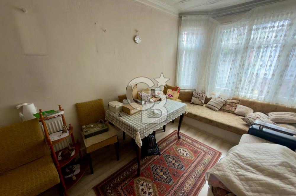 BALAT KİREMİT CADDESİ SATILIK MÜSTAKİL EV 50M2 TABAN OTURUMU