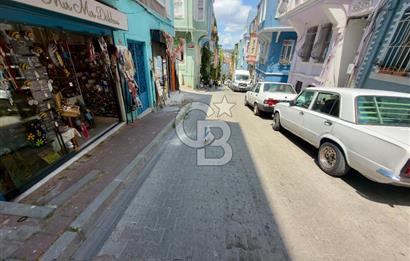 BALAT KİREMİT CADDESİ SATILIK MÜSTAKİL EV 50M2 TABAN OTURUMU