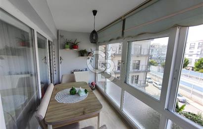 KARŞIYAKA TERSANE'DE İZBAN DURAĞI ÖNÜNDE, ÖNÜ AÇIK 3+1 SATILIK DAİRE