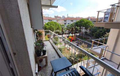 KARŞIYAKA TERSANE'DE İZBAN DURAĞI ÖNÜNDE, ÖNÜ AÇIK 3+1 SATILIK DAİRE