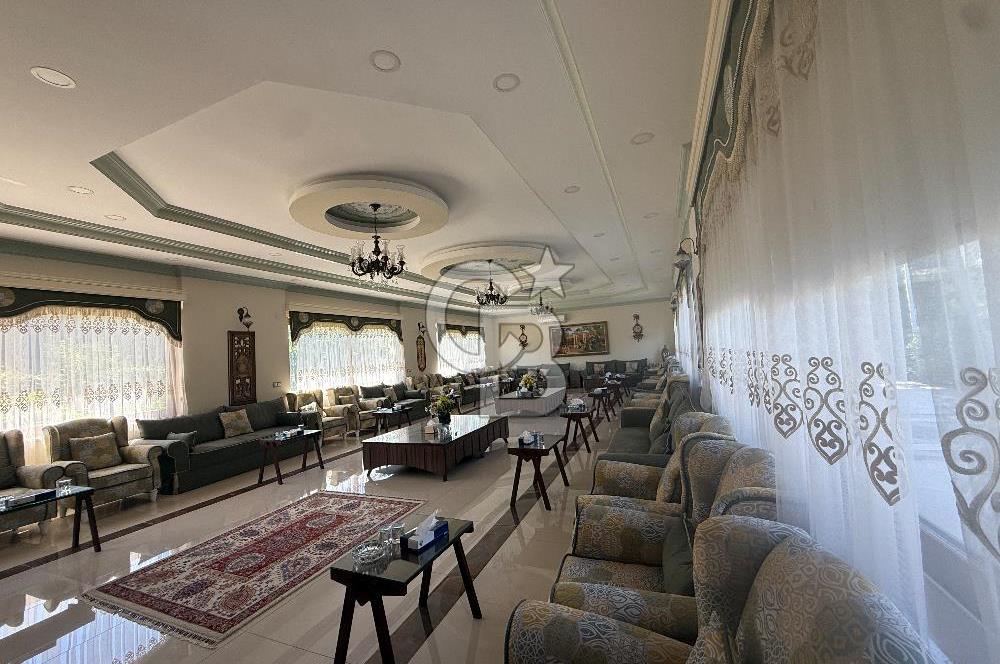 YALOVA SAMANLI’DA 2.436 m² ARSA İÇİNDE 1.400 m² DOĞAL VİLLA