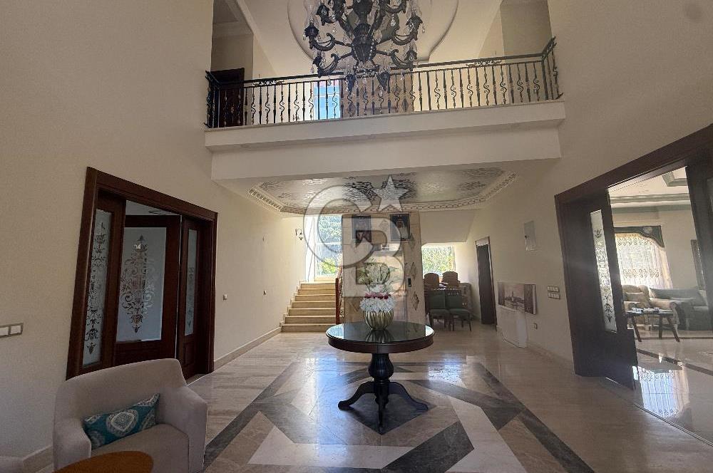 YALOVA SAMANLI’DA 2.436 m² ARSA İÇİNDE 1.400 m² DOĞAL VİLLA
