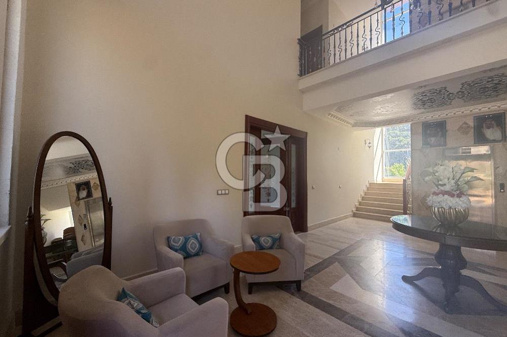 YALOVA SAMANLI’DA 2.436 m² ARSA İÇİNDE 1.400 m² DOĞAL VİLLA