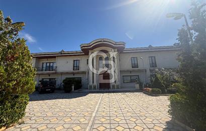 YALOVA SAMANLI’DA 2.436 m² ARSA İÇİNDE 1.400 m² DOĞAL VİLLA