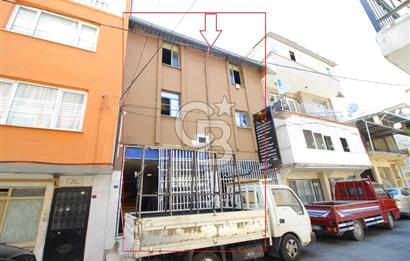 Karabağlar Bozyaka'da Çarşı İçi , Yüksek Kira Getirili Dükkan.
