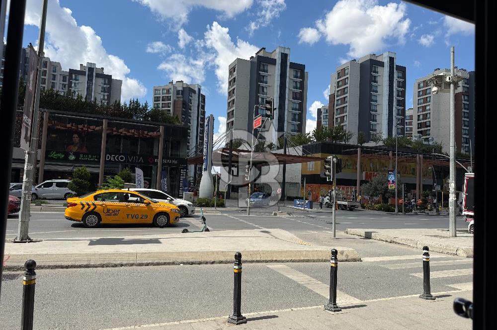 ZEYTİNBURNU LOCAMAHAL’DE KİRACILI SATILIK DÜKKÂN