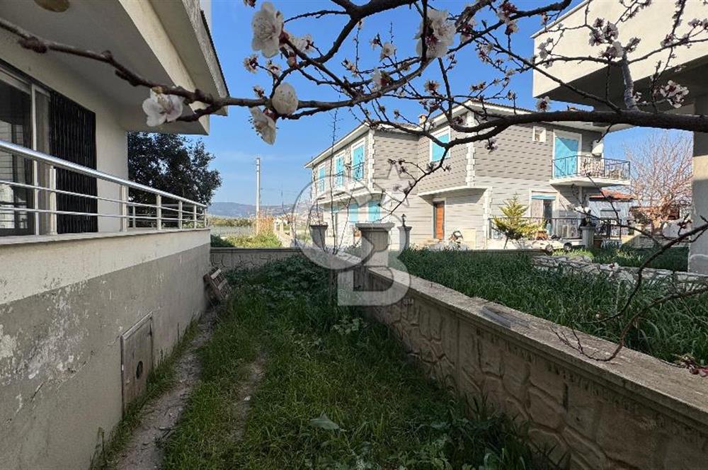 Foça Hacıveli Mah. Kiralık 3+1 Kapalı Mutfaklı Dubleks Daire