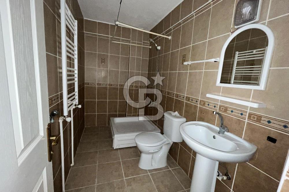 Menteşe Emirbeyazıt Mahallesi’nde Merkezi Konumda Ferah 2+1 Kiralık Daire
