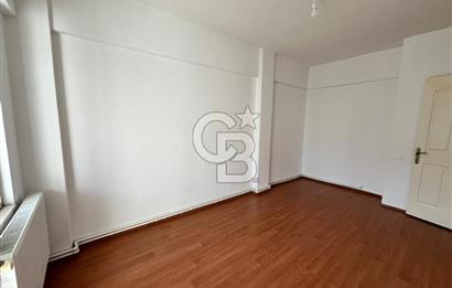 Menteşe Emirbeyazıt Mahallesi’nde Merkezi Konumda Ferah 2+1 Kiralık Daire