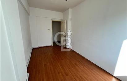 Menteşe Emirbeyazıt Mahallesi’nde Merkezi Konumda Ferah 2+1 Kiralık Daire