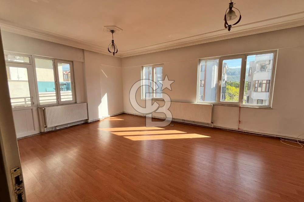 Menteşe Emirbeyazıt Mahallesi’nde Merkezi Konumda Ferah 2+1 Kiralık Daire