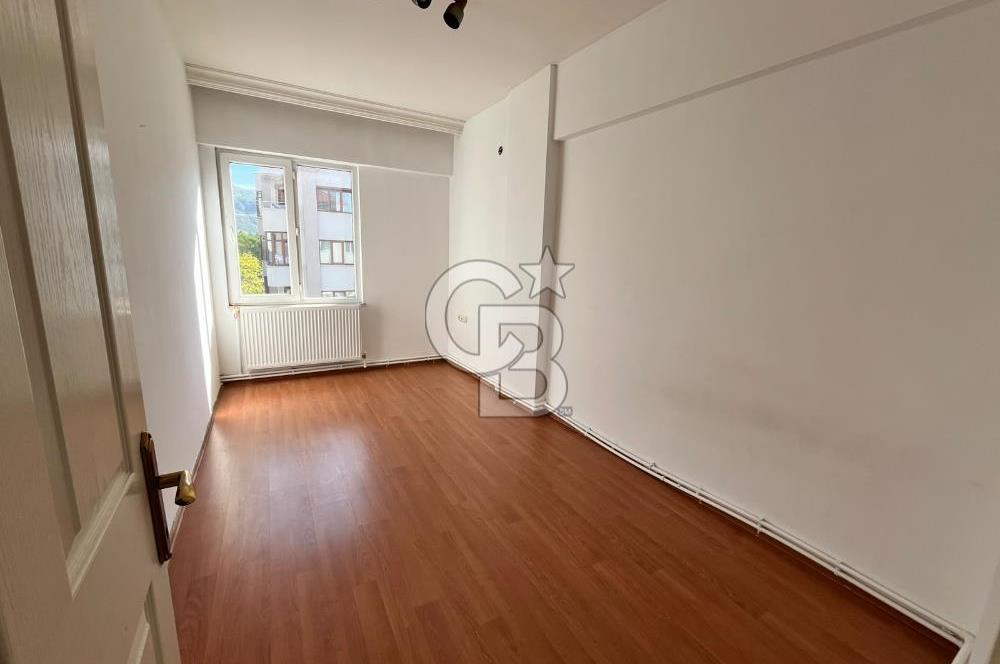 Menteşe Emirbeyazıt Mahallesi’nde Merkezi Konumda Ferah 2+1 Kiralık Daire