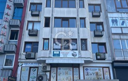 Aksarayda 282 m² Arsa Üzerinde 60 Dükkanlı Yatırımlık Bina