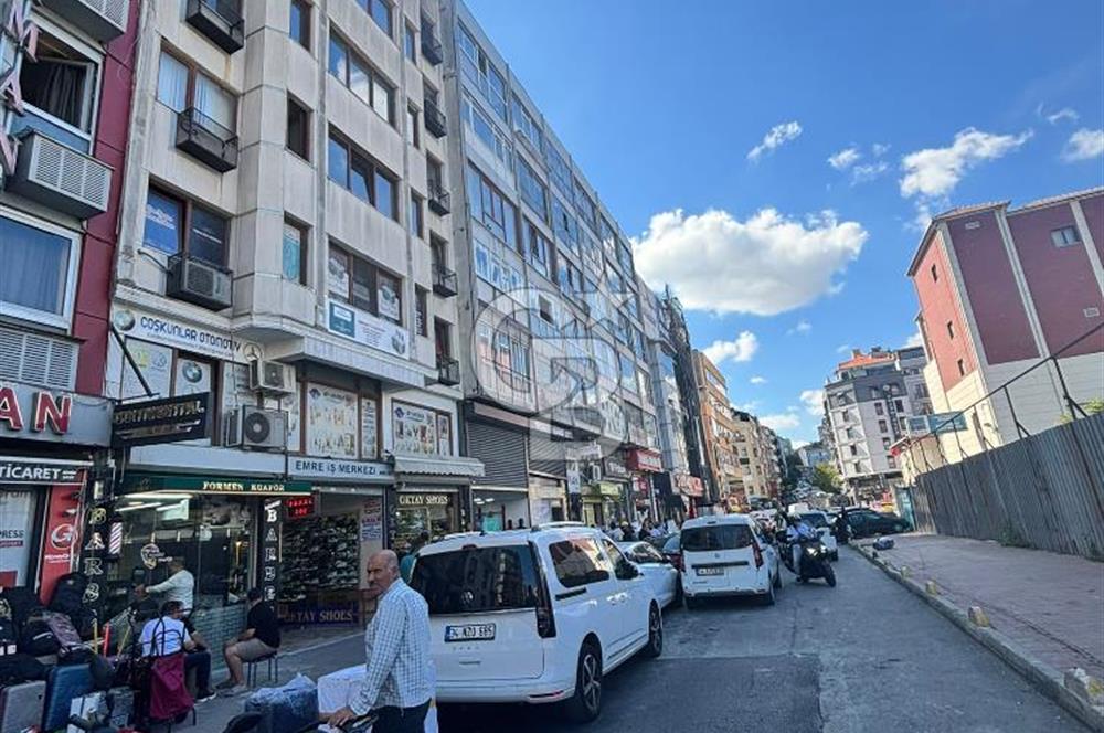 Aksarayda 282 m² Arsa Üzerinde 60 Dükkanlı Yatırımlık Bina