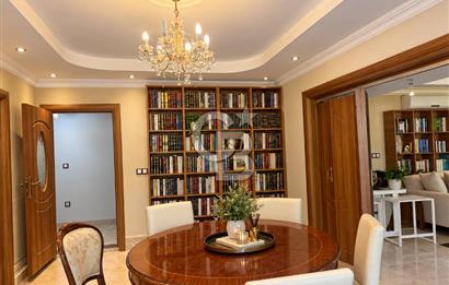 Yalova Merkez Samanlıda Havuzlu, Teraslı, 6+2 Müstakil Villa