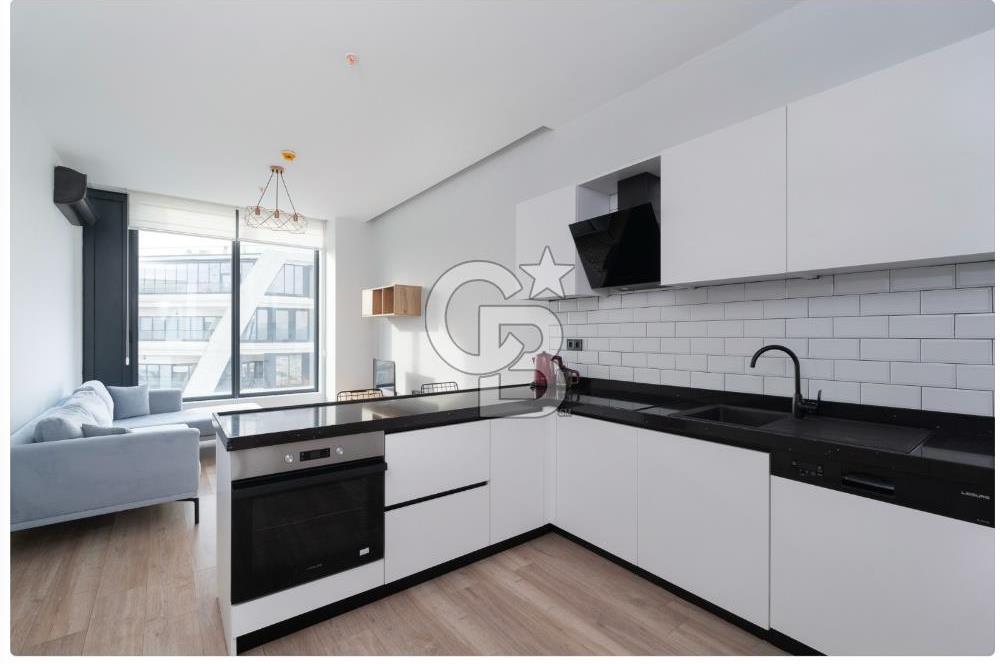 Central Balat'ta Eşyalı Temiz Kiralık 1+1 Daire 
