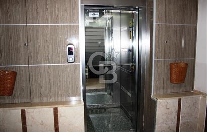 Karşıyaka Atakent'te BOSPA Karşısı Kiralık Geniş 3+1 Daire