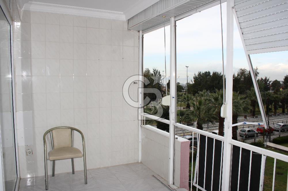Karşıyaka Atakent'te BOSPA Karşısı Kiralık Geniş 3+1 Daire