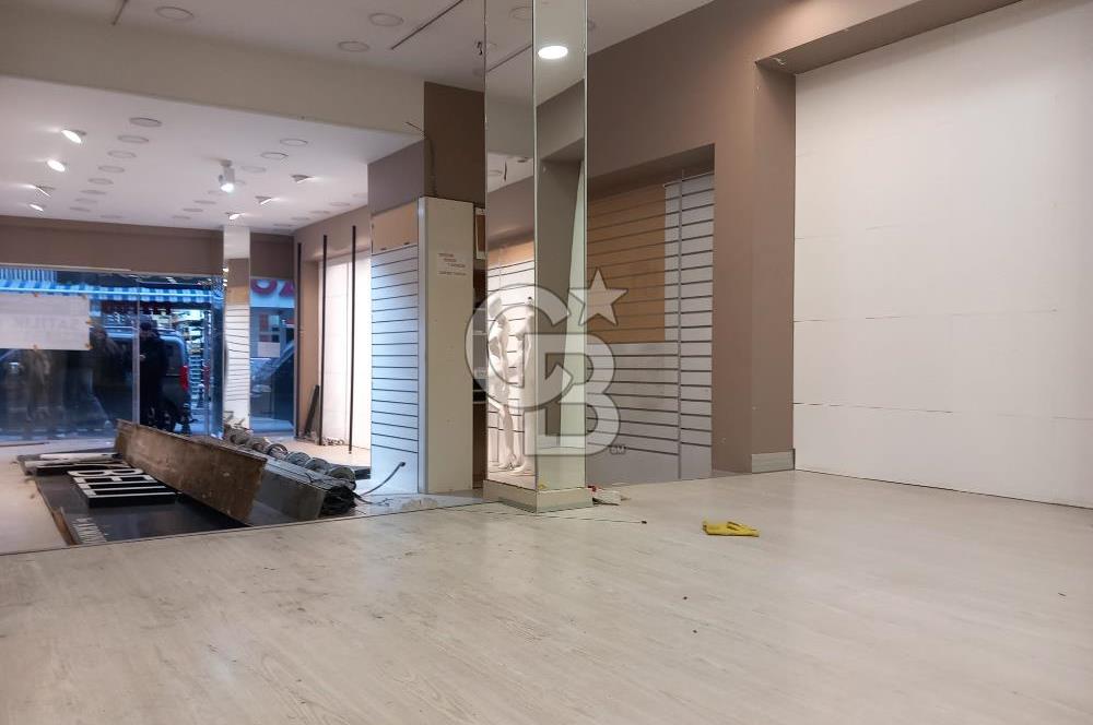 MALTEPE MERKEZ'DE ÇARŞI İÇERİSİNDE SATILIK 12 M2 DÜKKAN