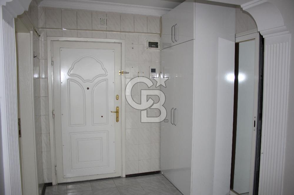 Karşıyaka Atakent'te BOSPA Karşısı Kiralık Geniş 3+1 Daire