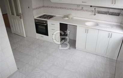 Karşıyaka Atakent'te BOSPA Karşısı Kiralık Geniş 3+1 Daire