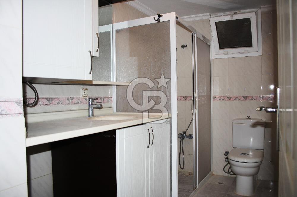 Karşıyaka Atakent'te BOSPA Karşısı Kiralık Geniş 3+1 Daire