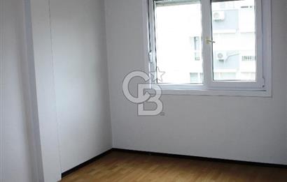 Karşıyaka Atakent'te BOSPA Karşısı Kiralık Geniş 3+1 Daire