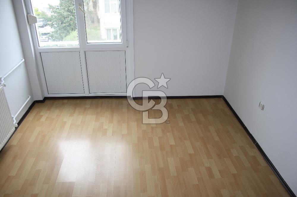 Karşıyaka Atakent'te BOSPA Karşısı Kiralık Geniş 3+1 Daire